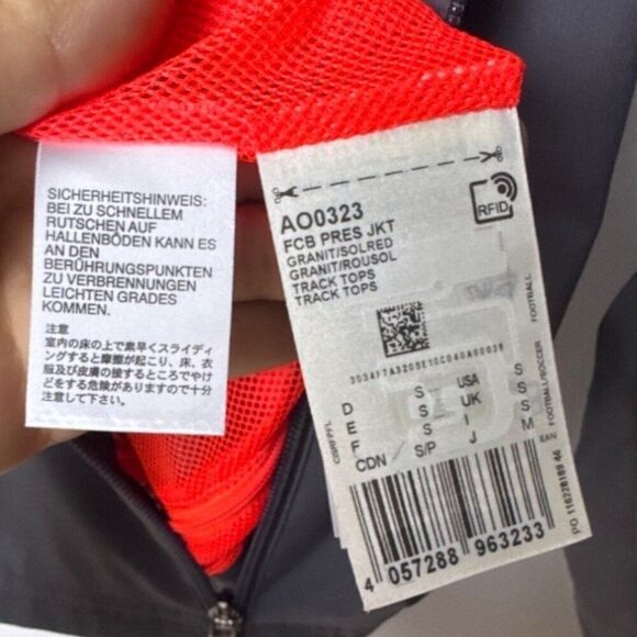 Adidas FC Bayern Munich Mens ClimaCool Jacket Size Large Gray - Picture 8 of 9